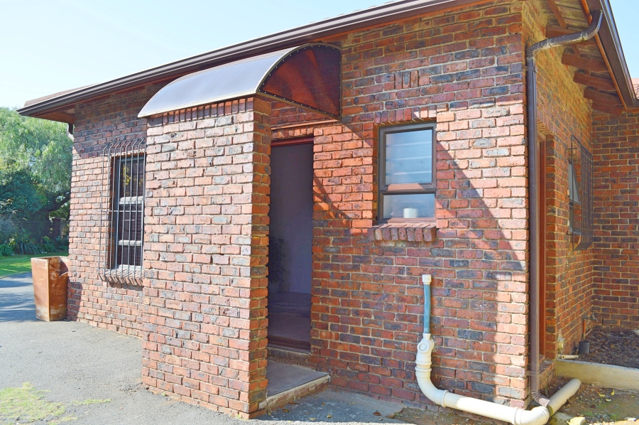 To Let 1 Bedroom Property for Rent in Rosendal Western Cape